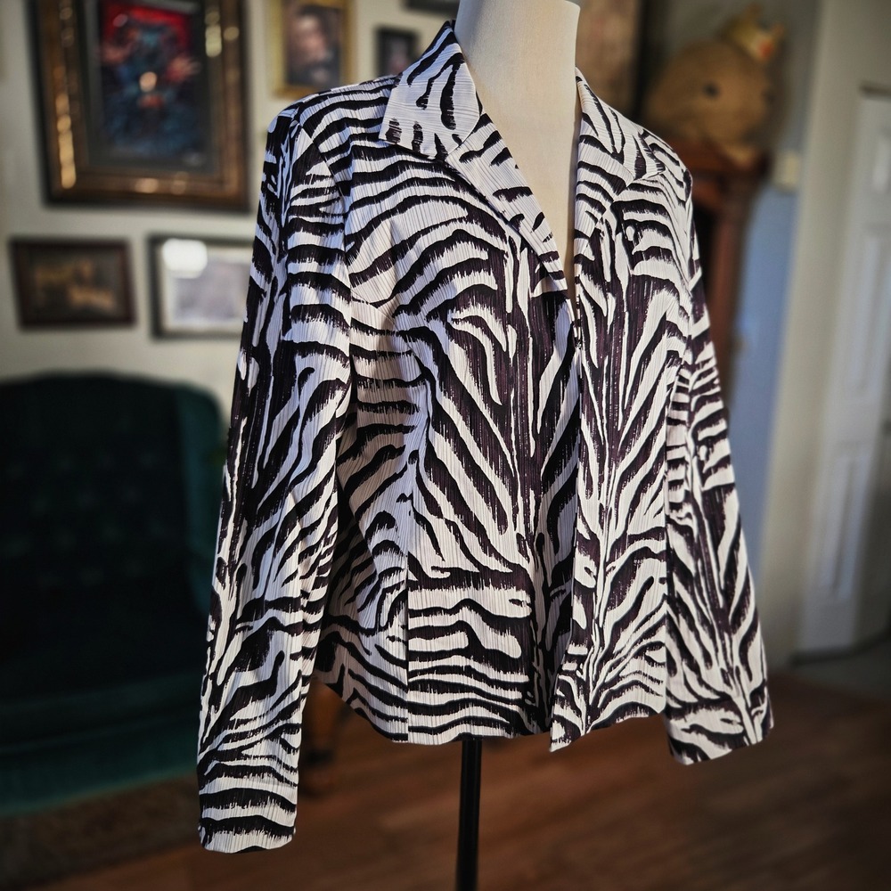 Chaus‎ Zebra Print Blazer Black White Lined Statement Career Jacket Size 16